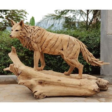 Standing Wolf - Log Base